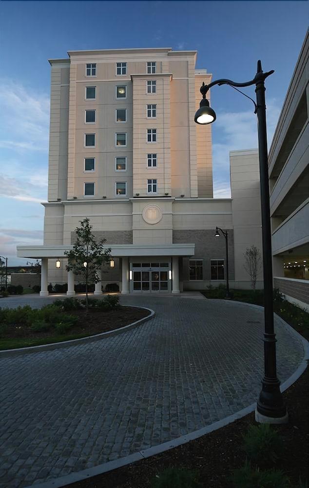 Hotel Hollywood Casino Bangor Exterior foto